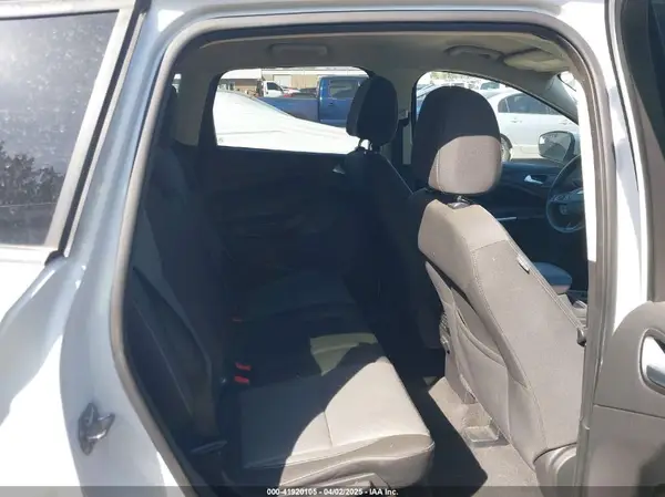 1FMCU0GD1HUB05320 2017 FORD ESCAPE - Image 8