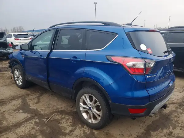 1FMCU0GD1HUB40830 2017 FORD ESCAPE - Image 2