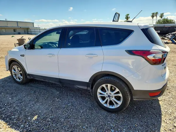 1FMCU0GD1HUB42626 2017 FORD ESCAPE - Image 2