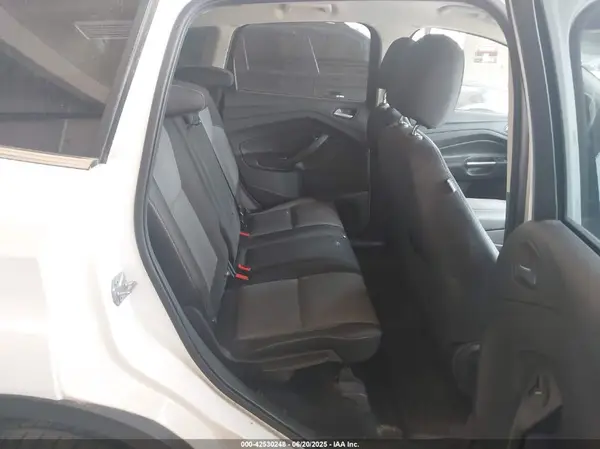 1FMCU0GD1HUB44215 2017 FORD ESCAPE - Image 8