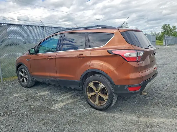 1FMCU0GD1HUB54646 2017 FORD ESCAPE - Image 2