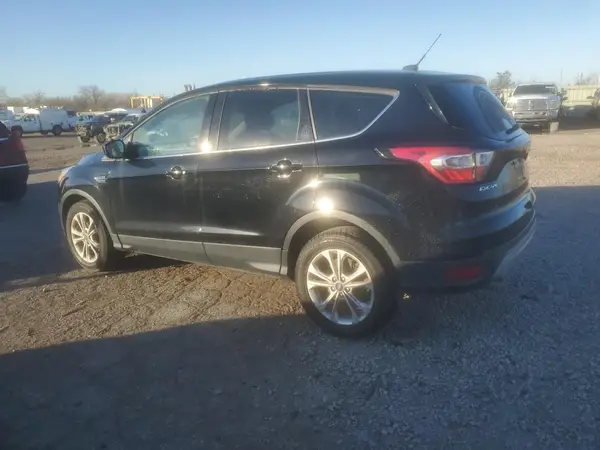 1FMCU0GD1HUB55523 2017 FORD ESCAPE - Image 2