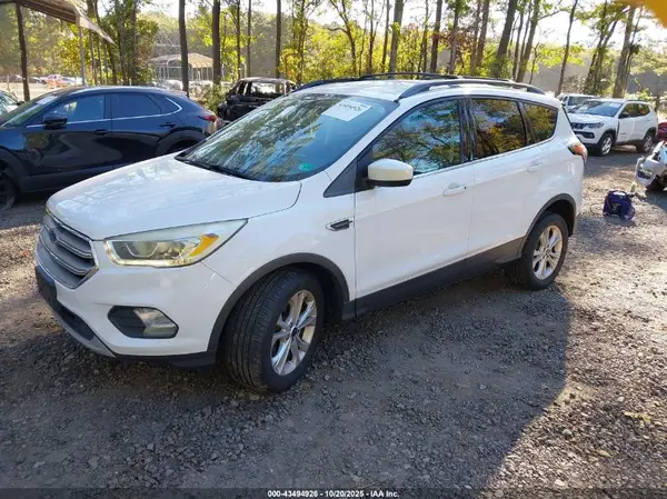 1FMCU0GD1HUB64514 2017 FORD ESCAPE - Image 2