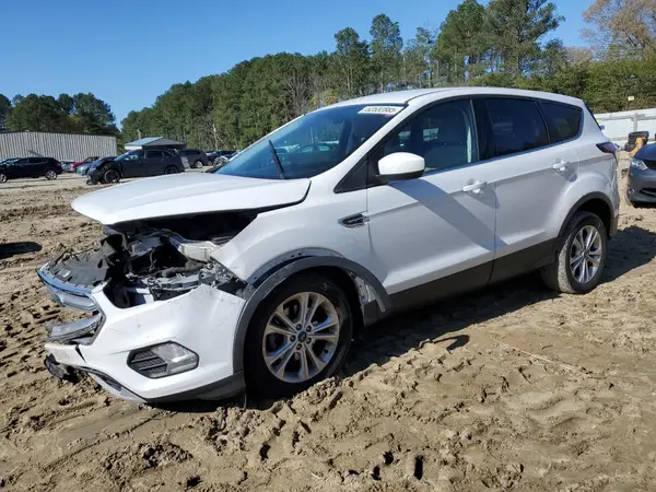1FMCU0GD1HUB66294 2017 FORD ESCAPE - Image 1