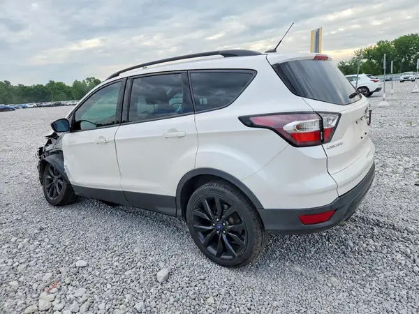 1FMCU0GD1HUB99490 2017 FORD ESCAPE - Image 2