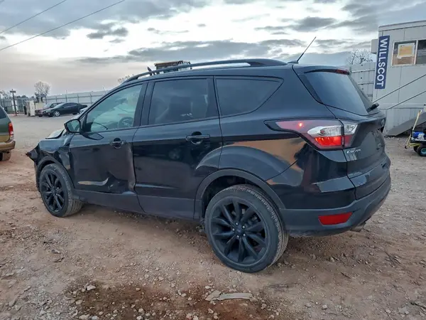 1FMCU0GD1HUC10374 2017 FORD ESCAPE - Image 2