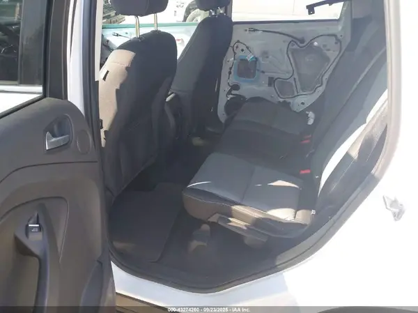 1FMCU0GD1HUC12061 2017 FORD ESCAPE - Image 8