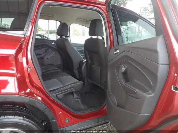 1FMCU0GD1HUC20063 2017 FORD ESCAPE - Image 8
