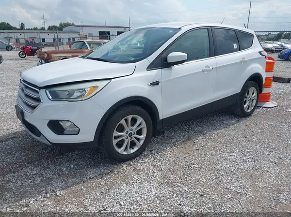 1FMCU0GD1HUC23321 2017 FORD ESCAPE - Image 2