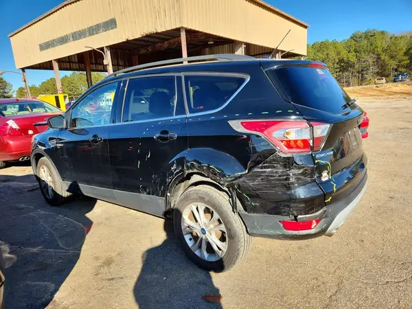 1FMCU0GD1HUC24999 2017 FORD ESCAPE - Image 2