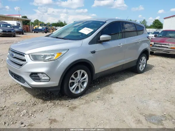 1FMCU0GD1HUC42810 2017 FORD ESCAPE - Image 2