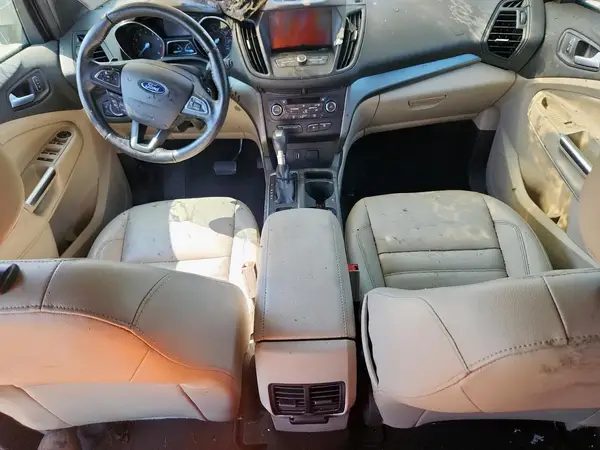 1FMCU0GD1HUC47845 2017 FORD ESCAPE - Image 8