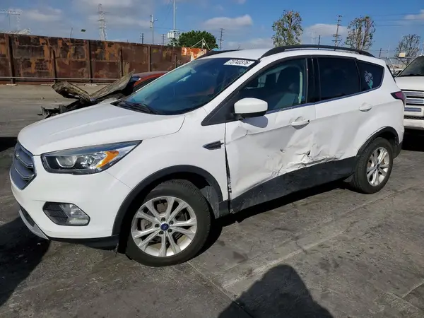 1FMCU0GD1HUC63558 2017 FORD ESCAPE - Image 1