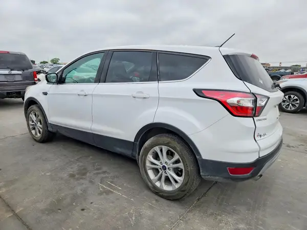 1FMCU0GD1HUC65598 2017 FORD ESCAPE - Image 2