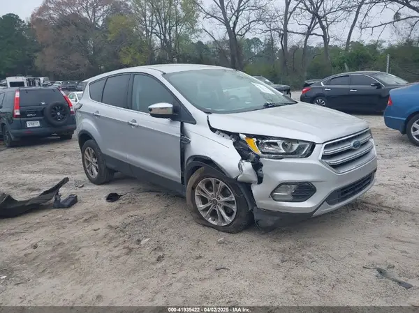 1FMCU0GD1HUC73328 2017 FORD ESCAPE - Image 1