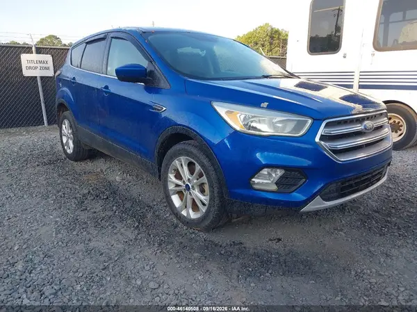 1FMCU0GD1HUC92560 2017 FORD ESCAPE - Image 1