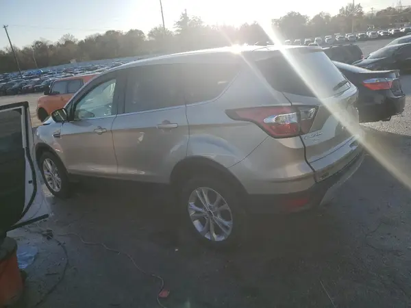 1FMCU0GD1HUD05050 2017 FORD ESCAPE - Image 2