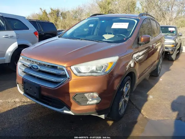 1FMCU0GD1HUD53230 2017 FORD ESCAPE - Image 2