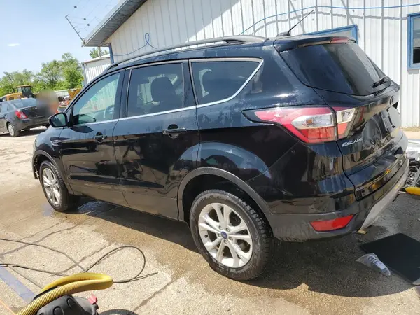 1FMCU0GD1HUD61411 2017 FORD ESCAPE - Image 2