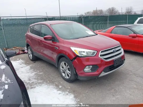 1FMCU0GD1HUD65863 2017 FORD ESCAPE - Image 1