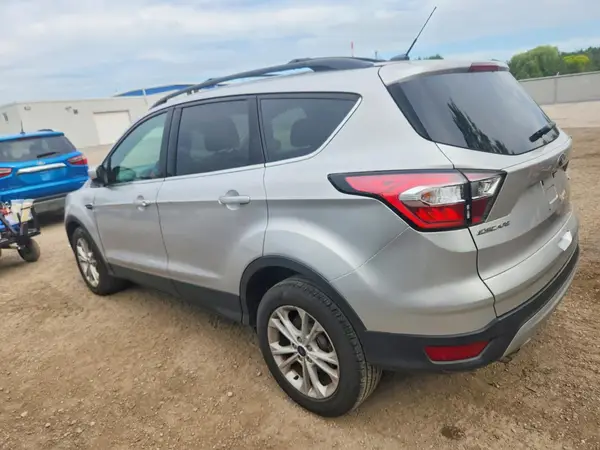 1FMCU0GD1HUD80444 2017 FORD ESCAPE - Image 2