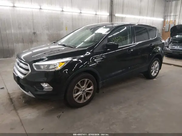 1FMCU0GD1HUD82209 2017 FORD ESCAPE - Image 2