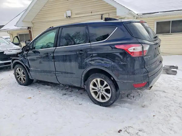 1FMCU0GD1HUD82579 2017 FORD ESCAPE - Image 2