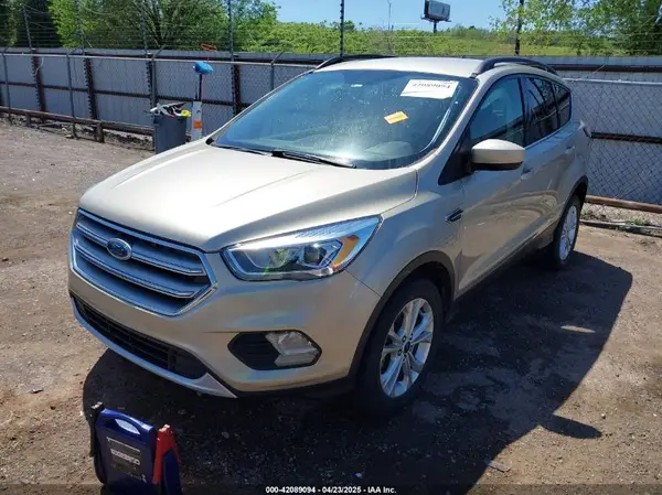 1FMCU0GD1HUD94697 2017 FORD ESCAPE - Image 2