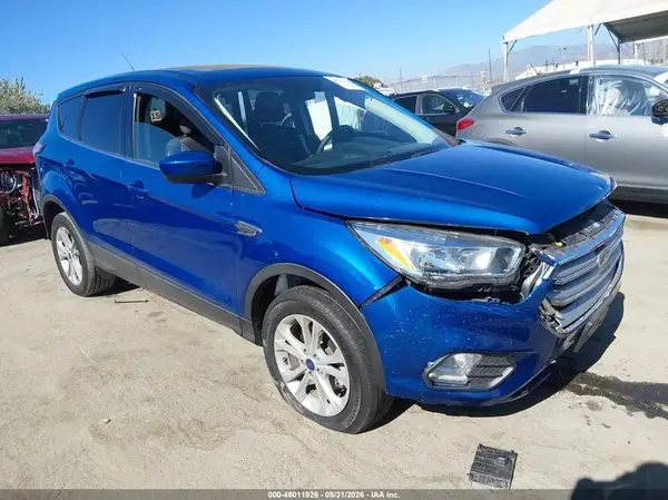 1FMCU0GD1HUE02314 2017 FORD ESCAPE - Image 1