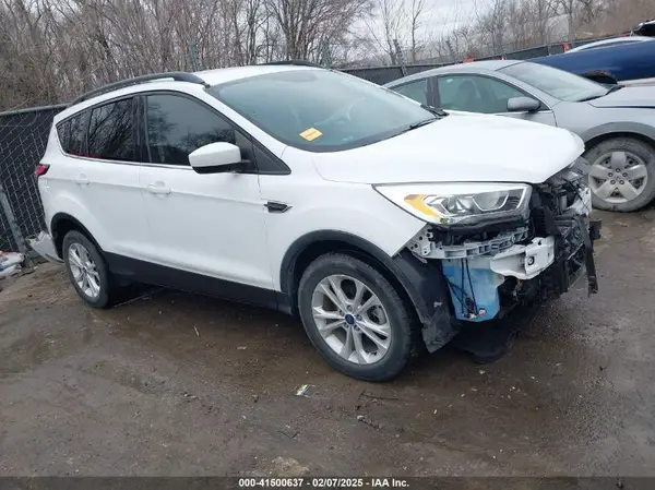 1FMCU0GD1HUE35524 2017 FORD ESCAPE - Image 1