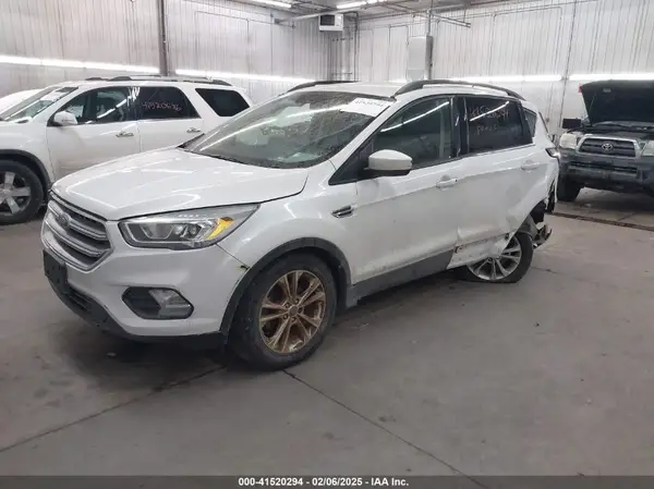 1FMCU0GD1HUE36513 2017 FORD ESCAPE - Image 2