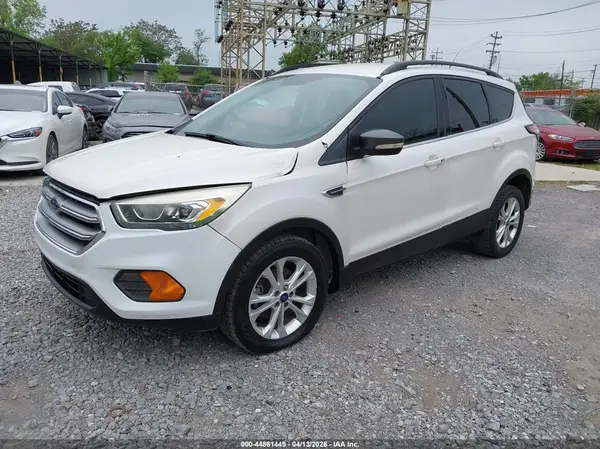 1FMCU0GD1HUE46233 2017 FORD ESCAPE - Image 2