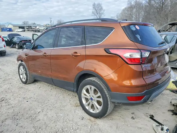 1FMCU0GD1HUE56177 2017 FORD ESCAPE - Image 2
