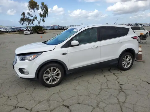 1FMCU0GD1HUE56308 2017 FORD ESCAPE - Image 1