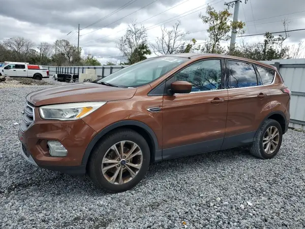 1FMCU0GD1HUE86182 2017 FORD ESCAPE - Image 1