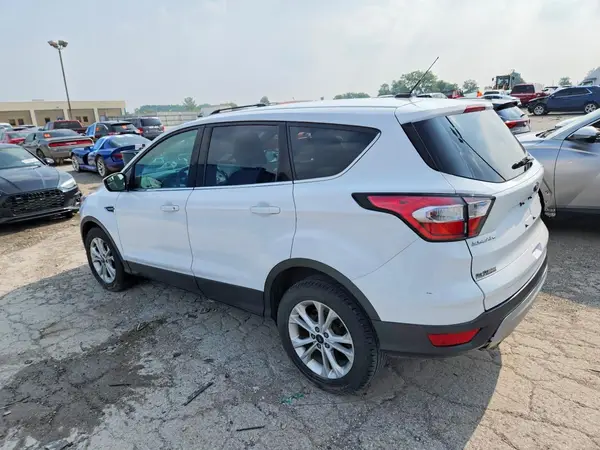 1FMCU0GD1HUE90085 2017 FORD ESCAPE - Image 2