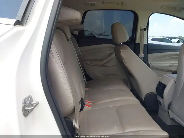 1FMCU0GD1HUF04017 2017 FORD ESCAPE - Image 8