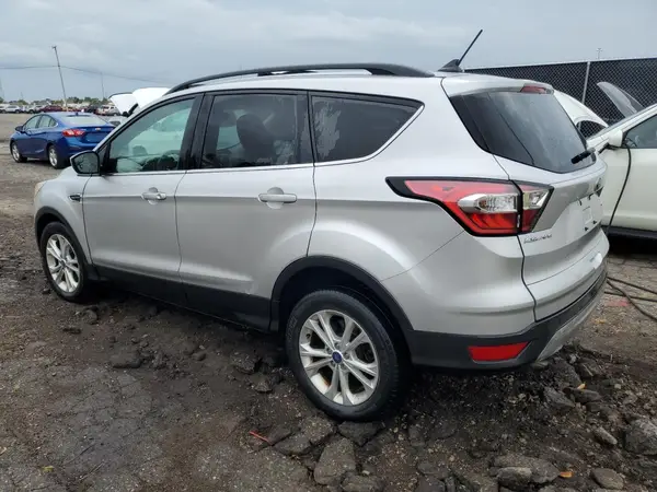 1FMCU0GD1JUA03229 2018 FORD ESCAPE - Image 2