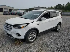 1FMCU0GD1JUA44153 2018 FORD ESCAPE