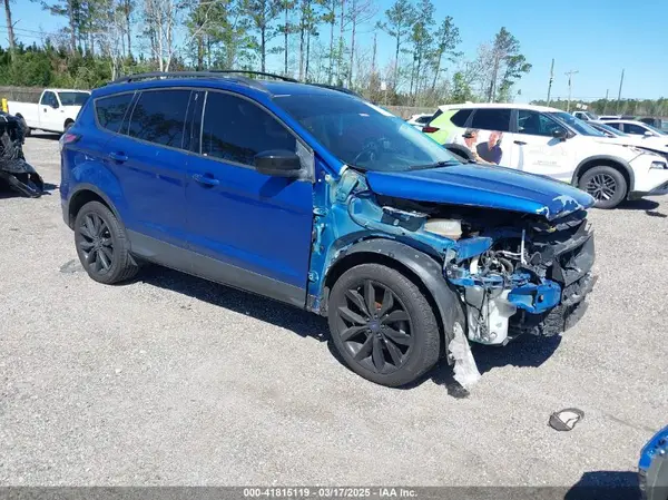 1FMCU0GD1JUA48784 2018 FORD ESCAPE - Image 1