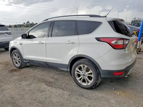 1FMCU0GD1JUA53810 2018 FORD ESCAPE - Image 2