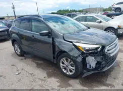 1FMCU0GD1JUA65617 2018 FORD ESCAPE