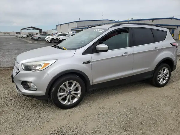 1FMCU0GD1JUA65861 2018 FORD ESCAPE - Image 1
