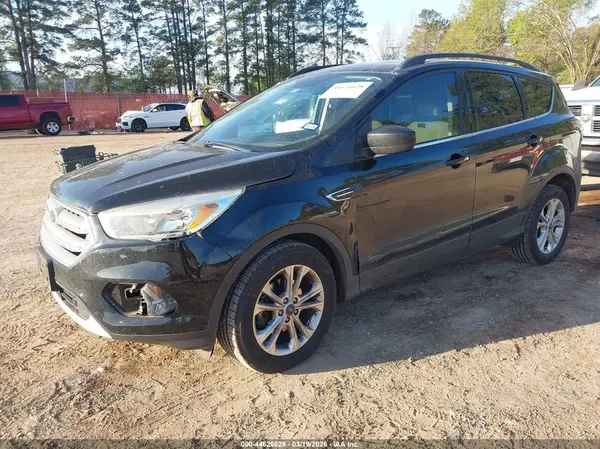 1FMCU0GD1JUA73054 2018 FORD ESCAPE - Image 2