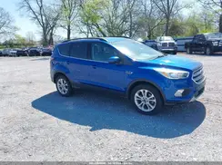 1FMCU0GD1JUA75368 2018 FORD ESCAPE