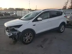 1FMCU0GD1JUA75922 2018 FORD ESCAPE