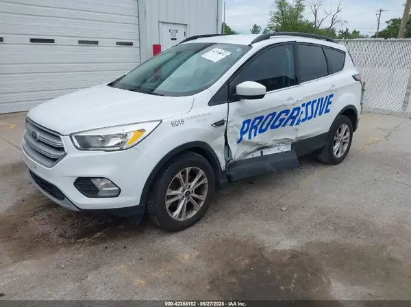 1FMCU0GD1JUA76018 2018 FORD ESCAPE - Image 2