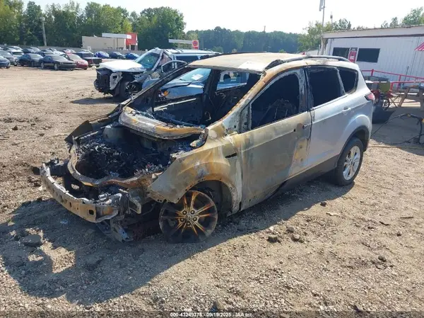 1FMCU0GD1JUA78500 2018 FORD ESCAPE - Image 2