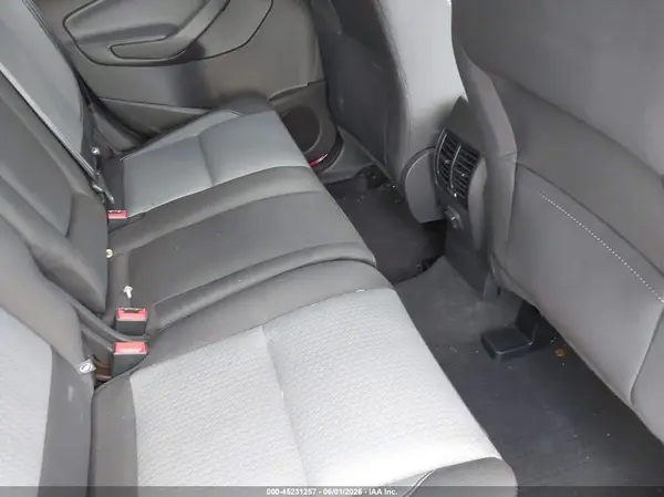 1FMCU0GD1JUA78917 2018 FORD ESCAPE - Image 8