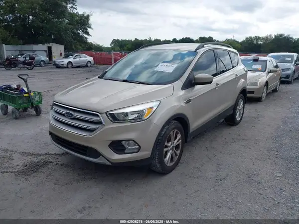 1FMCU0GD1JUA78965 2018 FORD ESCAPE - Image 2